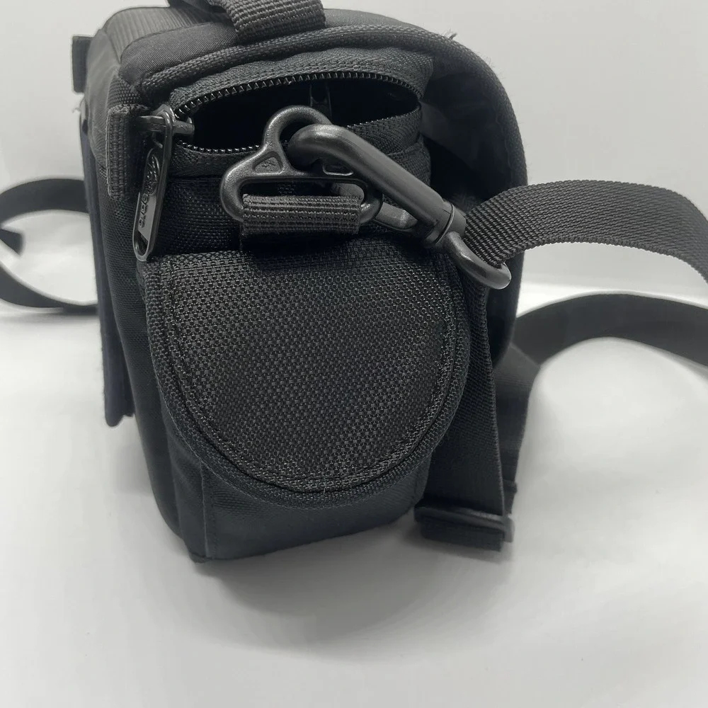 Sony Original Soft carrying case‎ Black For Digital Video Camera